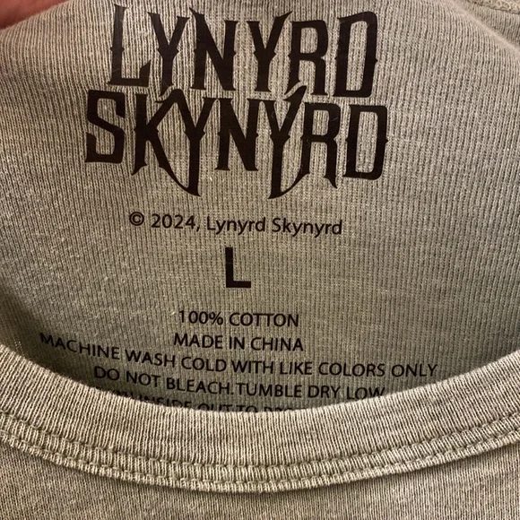 Lynyrd Skynyrd Graphic Green Baby Tee - Picture 4 of 7